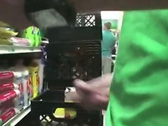 Lads jerks off at convenience store