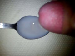 me cumming on a spoon
