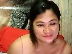 Filipina Mommy making me cum