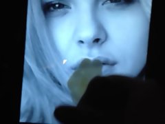 A tribute to Chloe Grace Moretz. Controlled mouth cum!