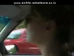 Amateurvideo - Im Auto gewichst