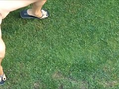 Fresh outdoor power pissing vid she pisses like a fountain jummy